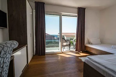 Vakantiehuis Ontspannende vakantie Novalja