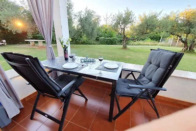 Ferienwohnung mit Spülmaschine, Terrasse und