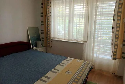 Ferienwohnung mit Terrasse und grossem Hof