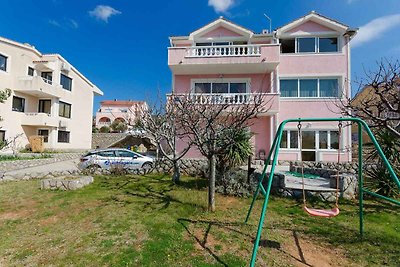 Ferienwohnung mit Klimaanlage und Terrasse