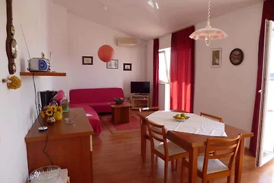 Ferienwohnung mit Terrasse und Klimaanlage