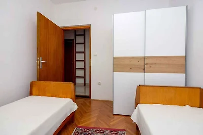 Ferienwohnung mit Balkon und Klimaanlage