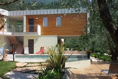 Ferienwohnung Mit Terasse und Pool