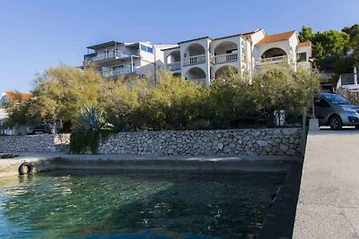 Gemütliche Unterkunft Ive in Tisno auf der In