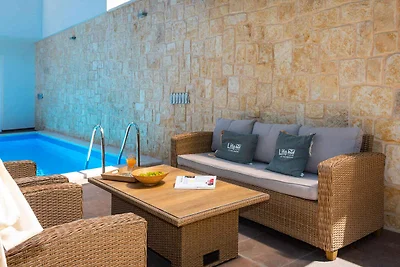 Srima Beach House – Komfortable Villa mit pri