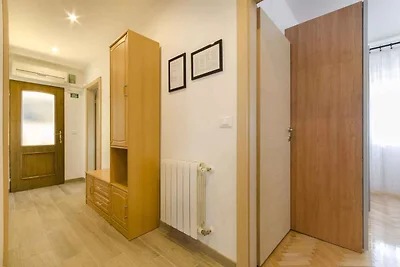 Ferienwohnung mit Balkon und Klimaanlage