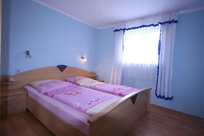 Ferienwohnung mit Terrasse und Klimaanlage