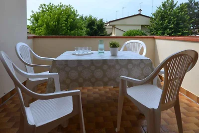 Ferienwohnung mit Klimaanlage, Balkon und