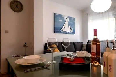 Ferienwohnung mit Klimaanlage und Balkon