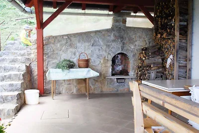 Ferienhaus mit Balkon und Garten
