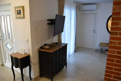 Holiday home relaxing holiday Stara Novalja