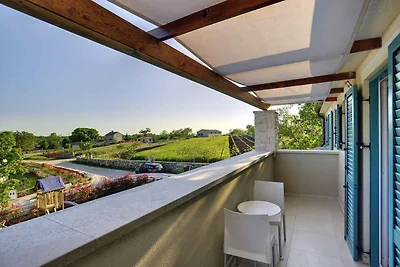 Ferienhaus mit Pool und Klimaanlage