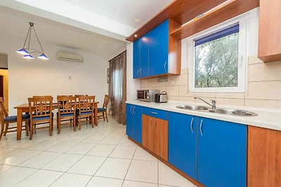 Ferienwohnung mit Klimaanlage und Terrasse di