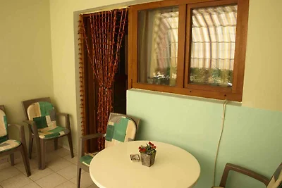 Ferienwohnung mit Terrasse und 2 Bäder