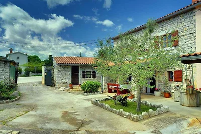 Ferienhaus mit Terrasse und Klimaanlage