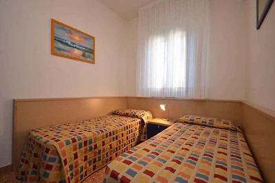 Villa mit Pool für 6 Personen