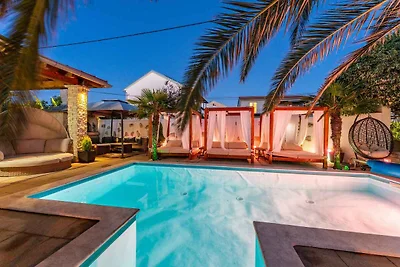 Ferienwohnung mit Pool und Whirpool