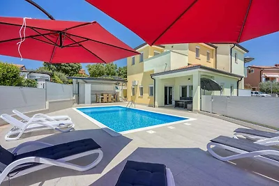 FerienHaus mit Pool