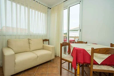 Gemütliche Ferienwohnung mit Balkon auf der I