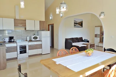 Ferienwohnung mit Klimaanlage und Meerblick