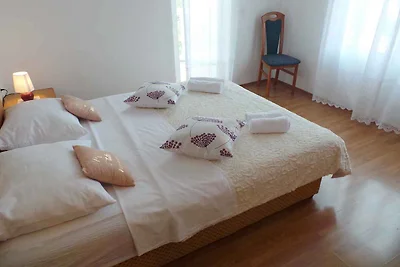 Appartamento Vacanza con famiglia Pirovac