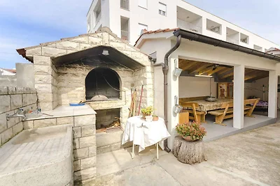 Familienidylle in Vodice – Ihr ruhiges Ferien