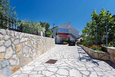 Ferienwohnung mit zwei Bäder und Terrasse