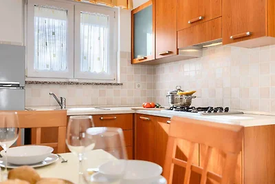 Ferienwohnung mit Klimaanlage und Balkon