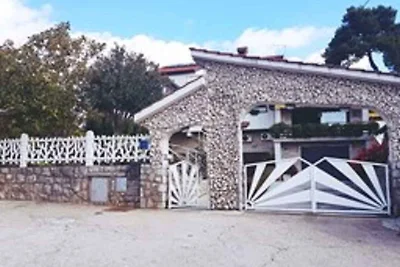 apartman za odmor Obiteljski odmor Malinska