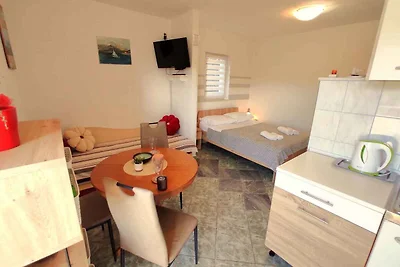 Ferienwohnung mit Meerblick 200 m vom Strand