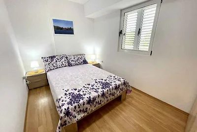 Ferienwohnung mit Balkon und Klimaanlage