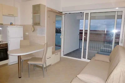 Appartamento Vacanza con famiglia Okrug Gornji