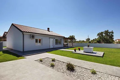 FerienHaus mit Pool