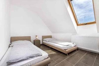 Ferienhaus nah am Plattensee, mit moderner Au
