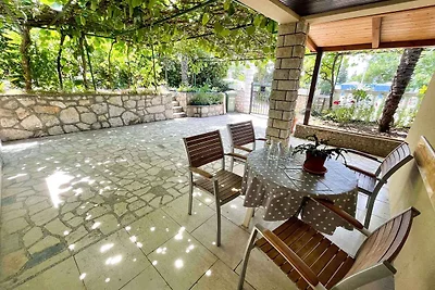 Ferienwohnung Modern mit Klimaanlage und WLAN