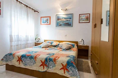 Appartamento Vacanza con famiglia Grebaštica