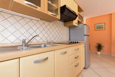 Ferienwohnung mit Terrasse und Klimaanlage