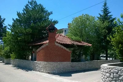 Schönes Apartment in Jezera.