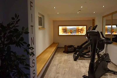 Ferienwohnung mit Balkon und Hallenbad