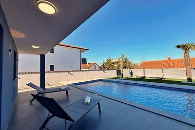 Vakantiehuis Ontspannende vakantie Hlapa