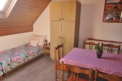 Ferienwohnung mit Terrasse und Grill