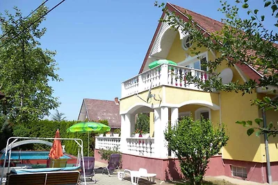 Ferienwohnung mit Pool, Klimaanlage und 2