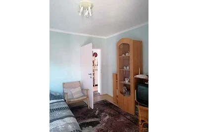 Ferienwohnung mit grosser Terrasse und mit Au