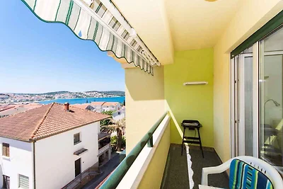 Appartamento Vacanza con famiglia Okrug Gornji