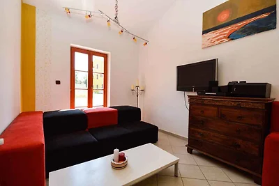Ferienwohnung mit Garten und Klimaanlage