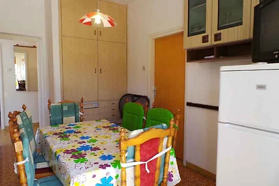 Ferienhaus mit gemütlicher Terrasse gleich in