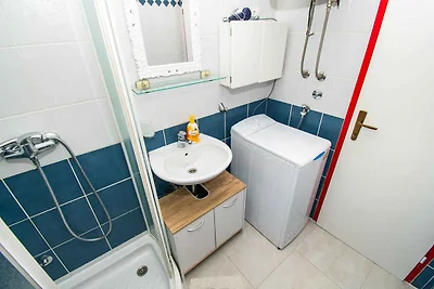 Ferienwohnung mit Klimaanlage und Terrasse