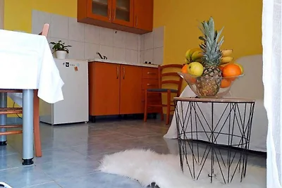 Ferienwohnung mit Terrasse und Klimaanlage