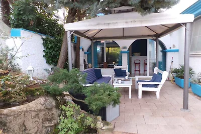 Ferienwohnung mit Garten, Terrasse und Grill