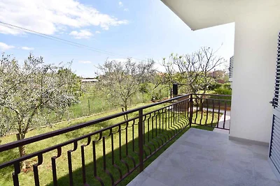Ferienwohnung mit drei Schlafzimmern, Terrass